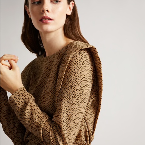 Ted Baker "Quinci" $285 Mini Dress With Shoulder Detail Avail Sz US 4/6 & 8 - Picture 4 of 17